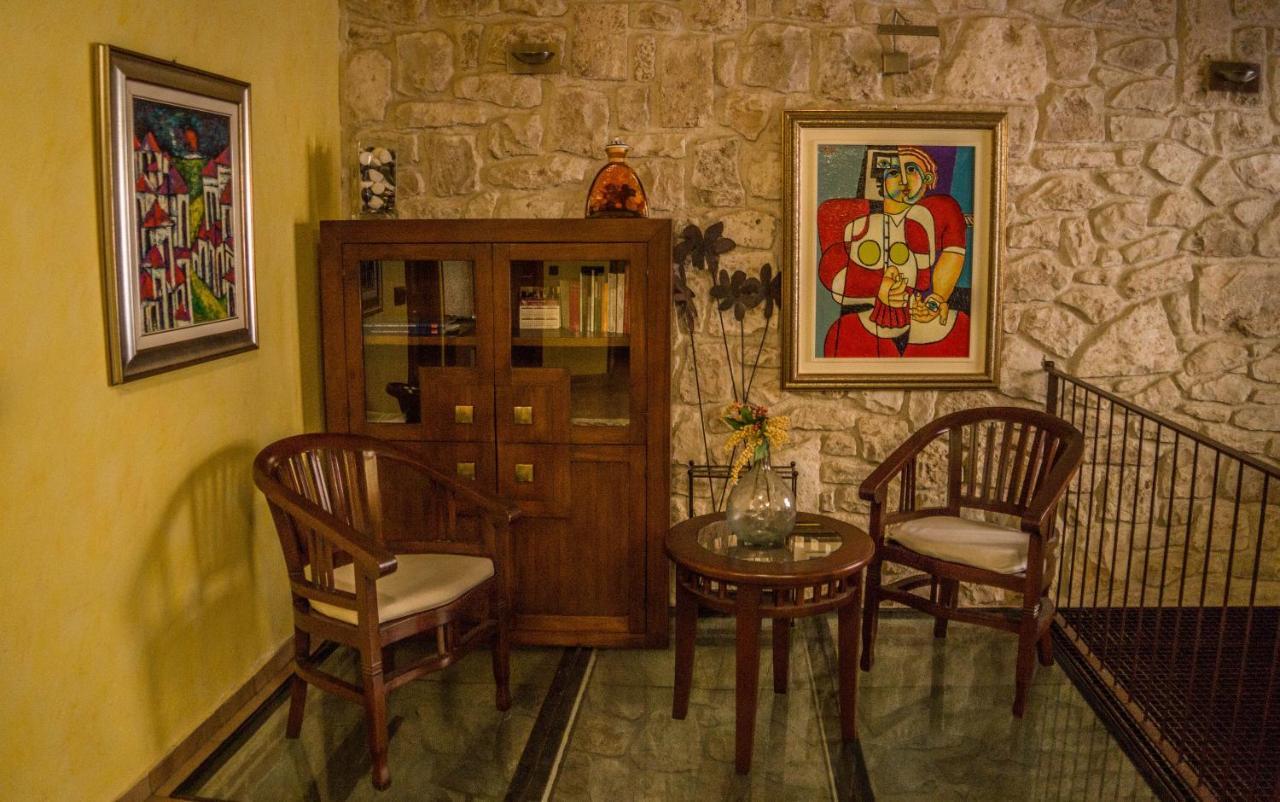 فندق El Soportal De Uceda المظهر الخارجي الصورة